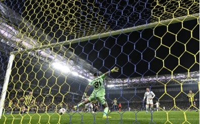 İngiltere'de gündem Fenerbahçe: 'Büyük bir sınavdan geçtiler'