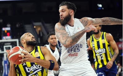 CANLI: Anadolu Efes - Fenerbahçe Beko