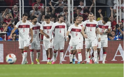 A Milli Takım'da sakatlık! Oyuna devam edemedi