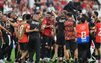 Dünya Kupası zaferi Mısır'ı sokağa döktü!