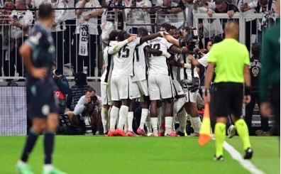 Beşiktaş'tan Marsilya'ya 2. darbe, Fransızlara 6. zafer