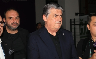 Beşiktaş'ta Adalı imzaları topladı! Kulüpten açıklama