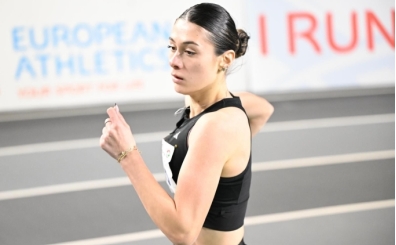 Milli sporcu Aysel Önder'den 400 metrede Türkiye şampiyonluğu