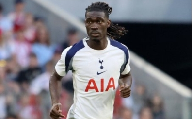 Trabzonspor'a Premier Lig'den yıldız orta saha: Yves Bissouma