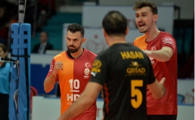 Galatasaray, Arslan Ekşi ile devam dedi