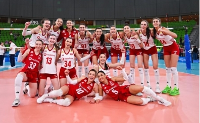 A Milli Kadın Voleybol Takımı, Polonya'yı 3-2 mağlup etti