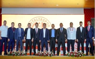 Antalyaspor'da görev dağılımı yapıldı!
