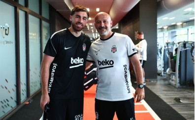 Beşiktaş'ta kaptan Orkun Kökçü, Slovakya kampına katıldı