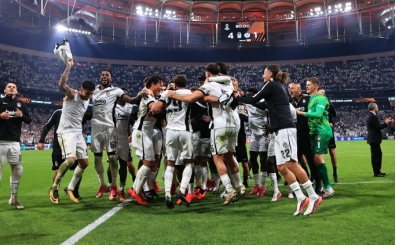 Beşiktaş'ta büyük sevinç!