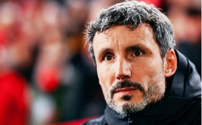 Van Bommel'den Türkiye maçı açıklaması