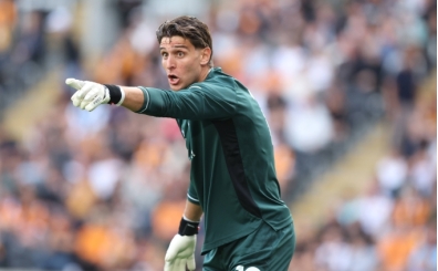 Tzolakis, Hull City'de zirveye çıktı: Transfer itirafı!