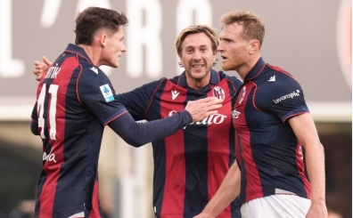Bologna evinde Monza engelini aştı!