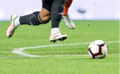 Amatör maçta tekme atan futbolcu tutuklandı!